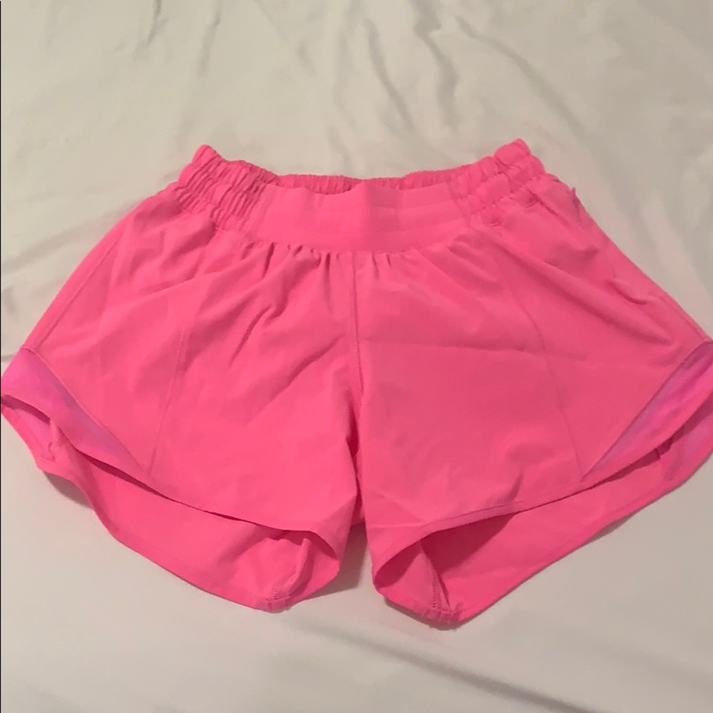 pink lululemon hotty hot shorts